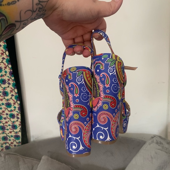 Chinese Laundry Paisley Heels - Picture 5 of 6